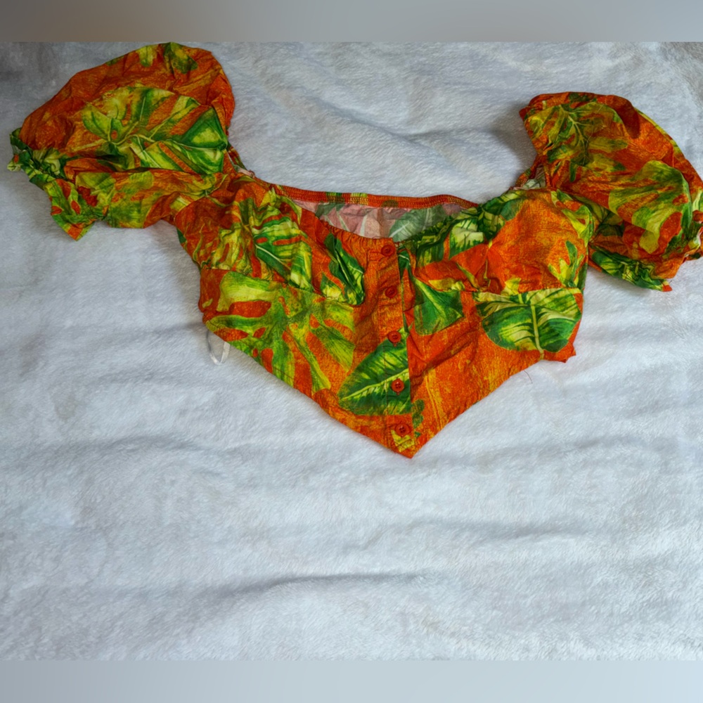 Summer crop top